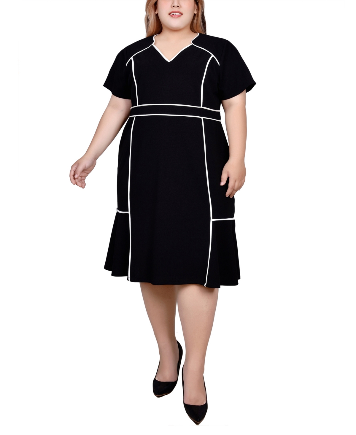 Ny Collection Plus Size Short Sleeve Piped Detail Dress In Black White