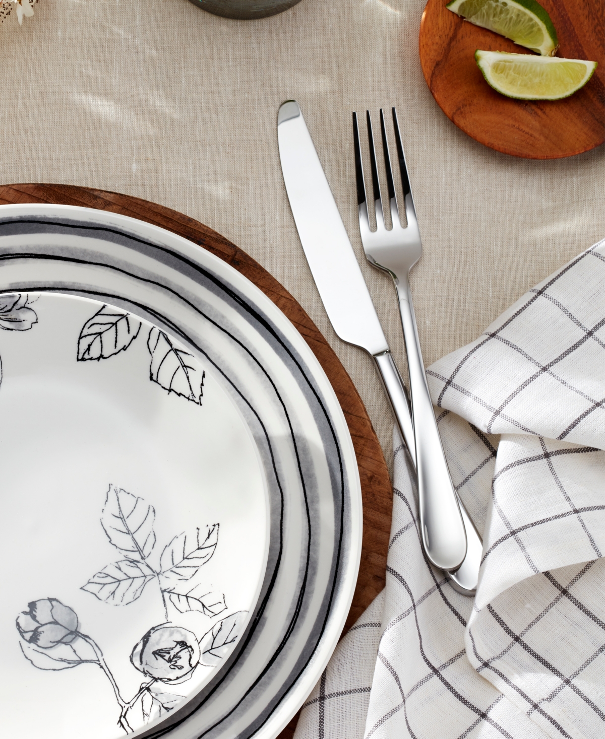 Oneida Grant 20 Piece Everyday Flatware Set, Service for 4 - Metallic and Stainless