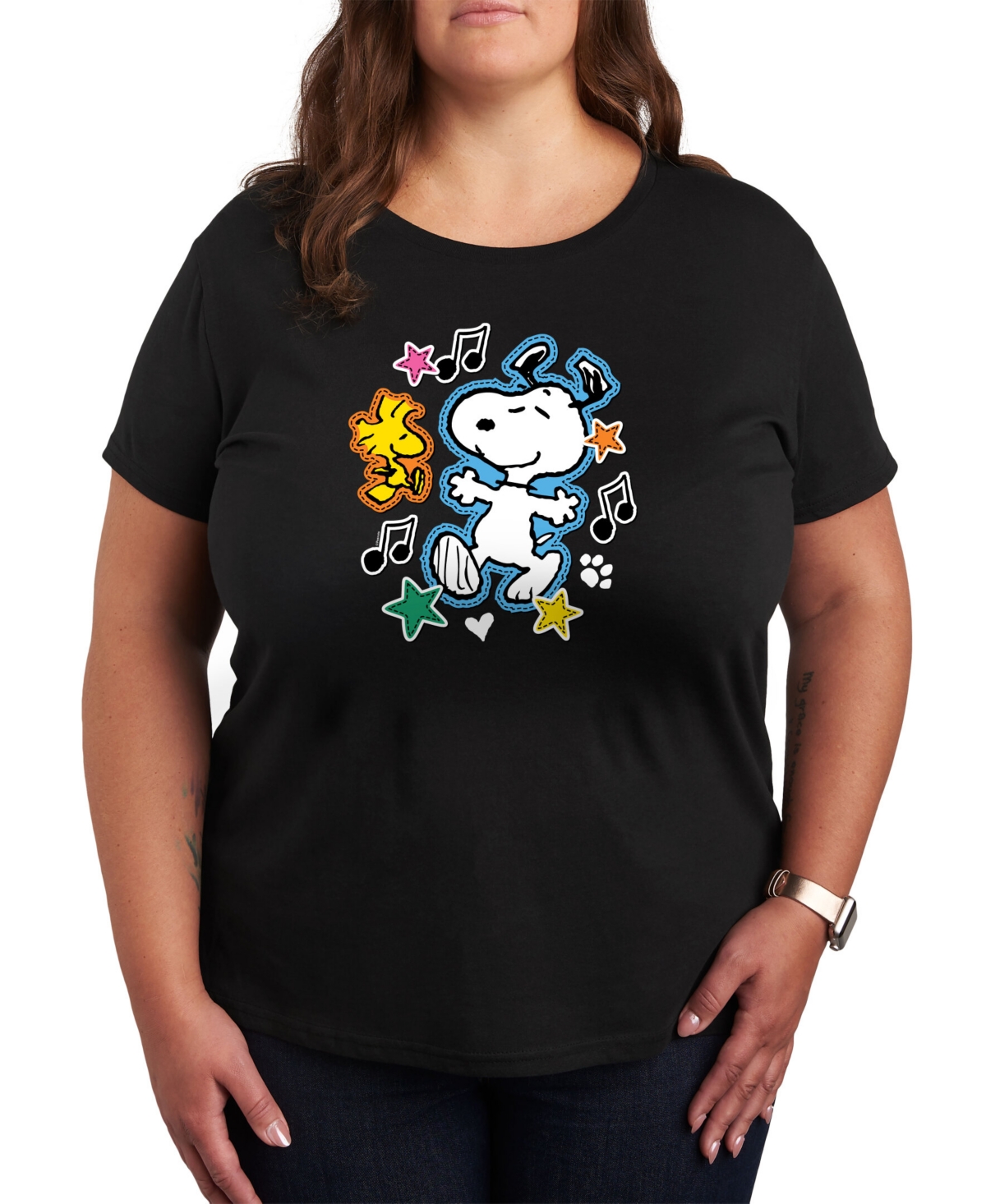 Trendy Plus Size Peanuts Snoopy Graphic T-shirt - Black