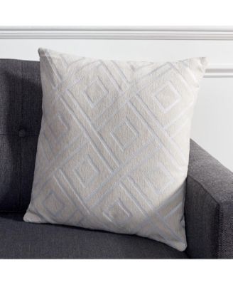 Triska 18" x 18" Pillow