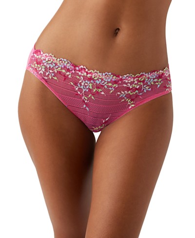 Vanity Fair Women's Flattering Lace Hi-Cut Panty Underwear 13280, extended  sizes available - Macy's