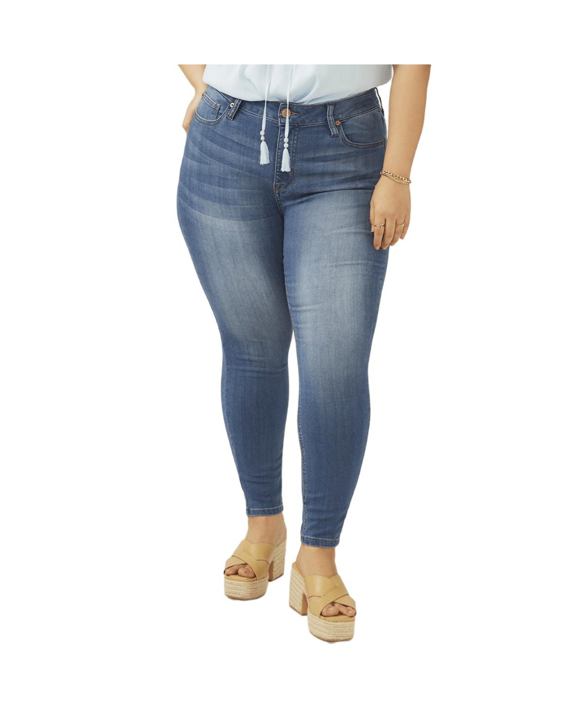 Plus Size Mid Rise Skinny Ankle Jeans - Light wash