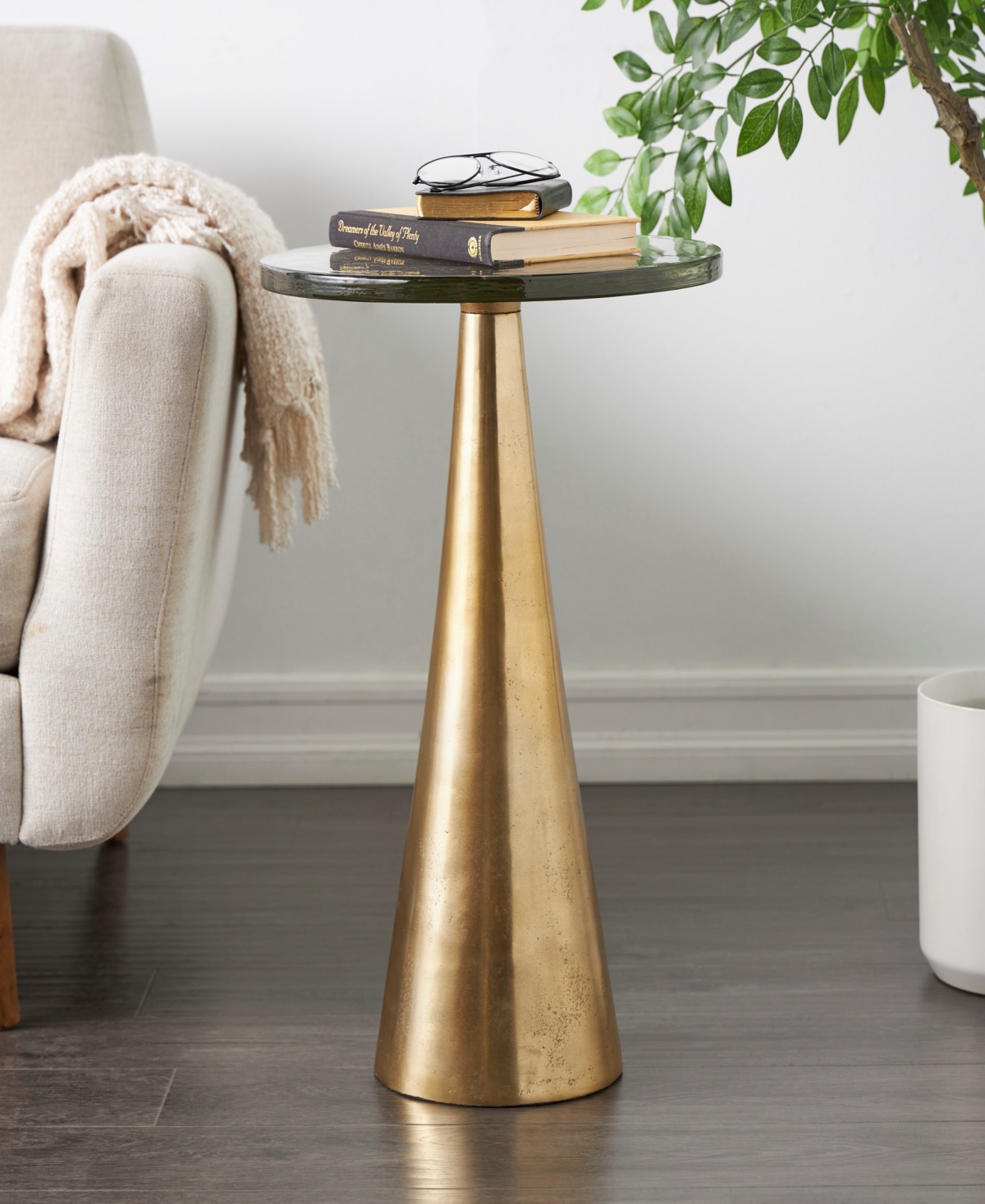 Rosemary Lane Aluminum Geometric Cone Textured Glass Tabletop Accent Table - Black