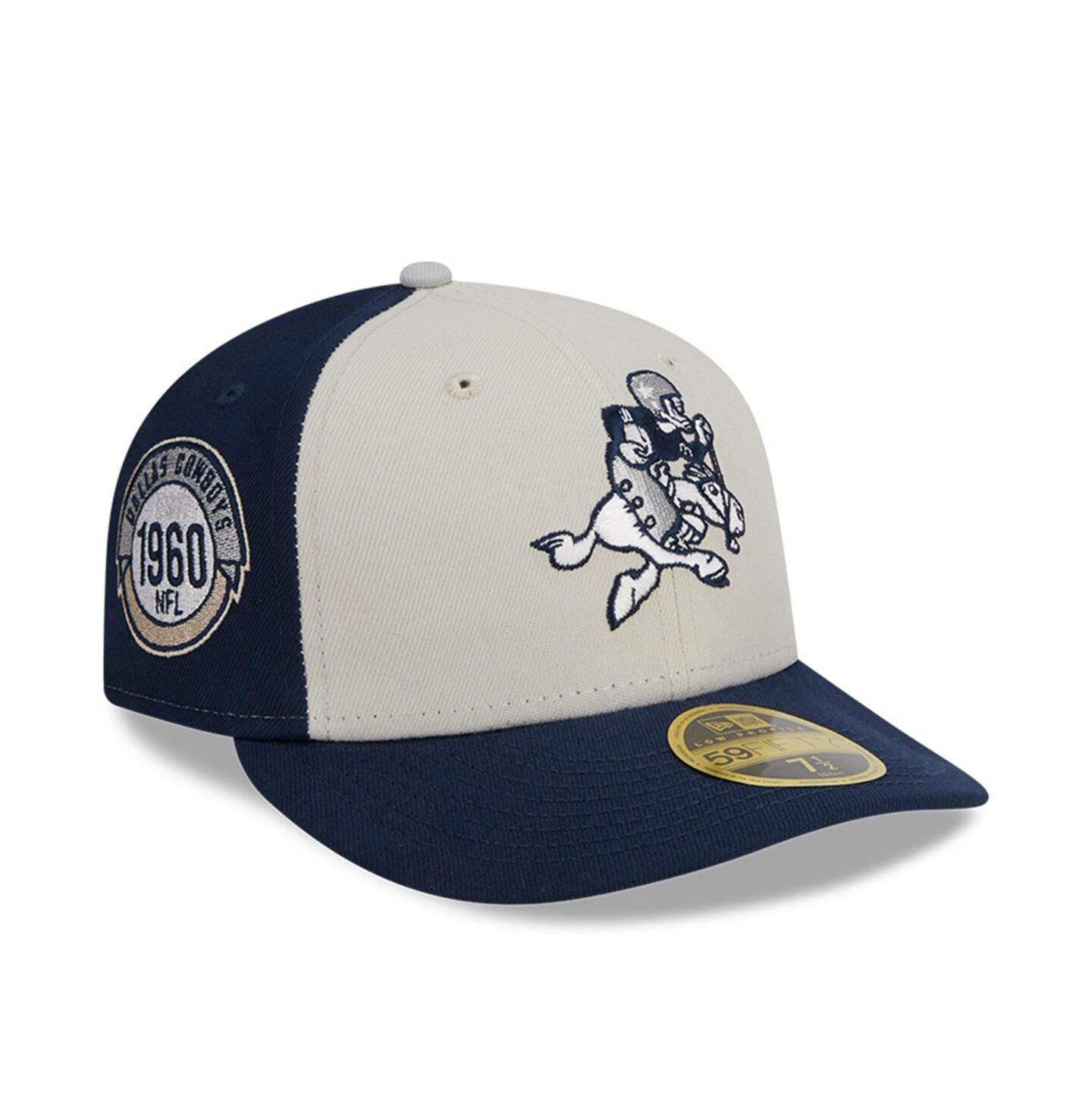 Мужская кепка New Era Cream, Navy Dallas Cowboys 2023 Sideline Historic Low Profile 59FIFTY Fitted Hat — фото 1