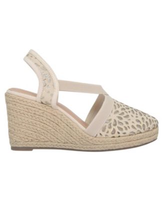 Women's Tuccia Laser Cut Platform Wedge Sandals 