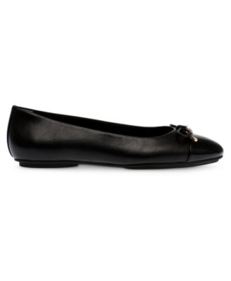 Women's Luci Cap Toe Ballet Flats