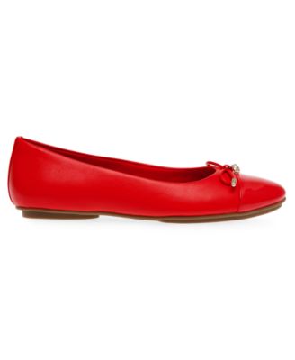 Women's Luci Cap Toe Ballet Flats