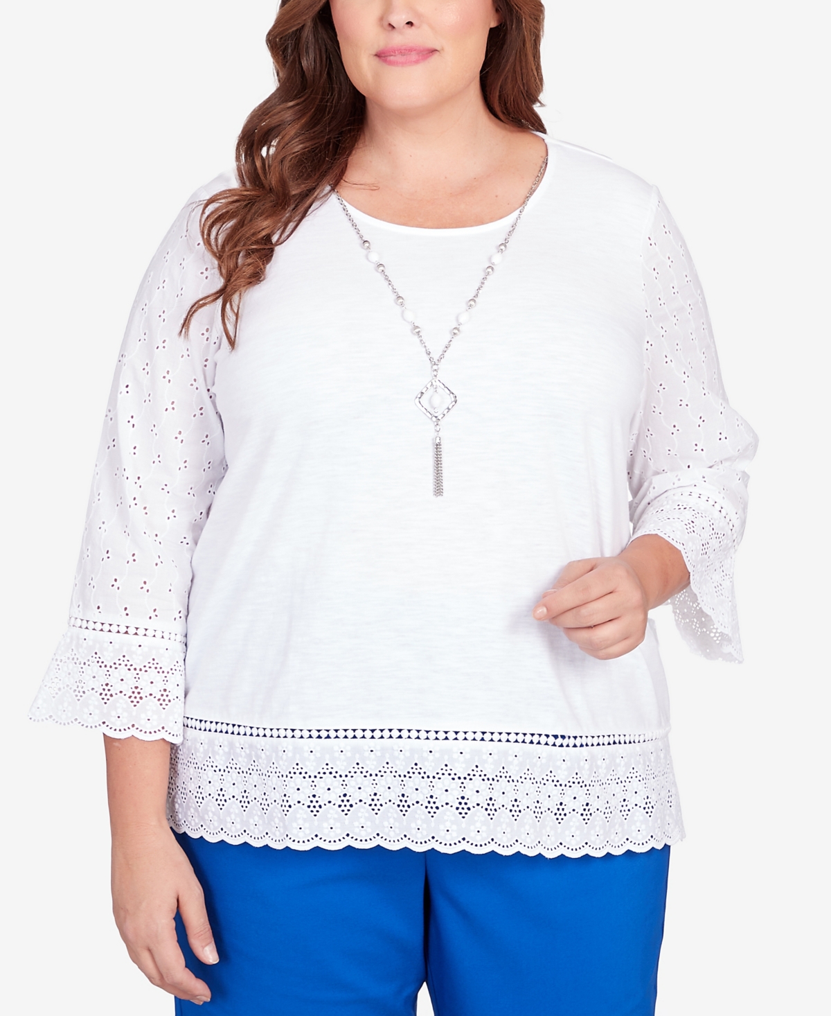 ALFRED DUNNER PLUS SIZE TRADEWINDS EYELET TRIM FLUTTER SLEEVE TOP WITH NECKLACE