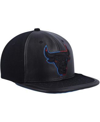 Men's Black Chicago Bulls Day One Snapback Hat