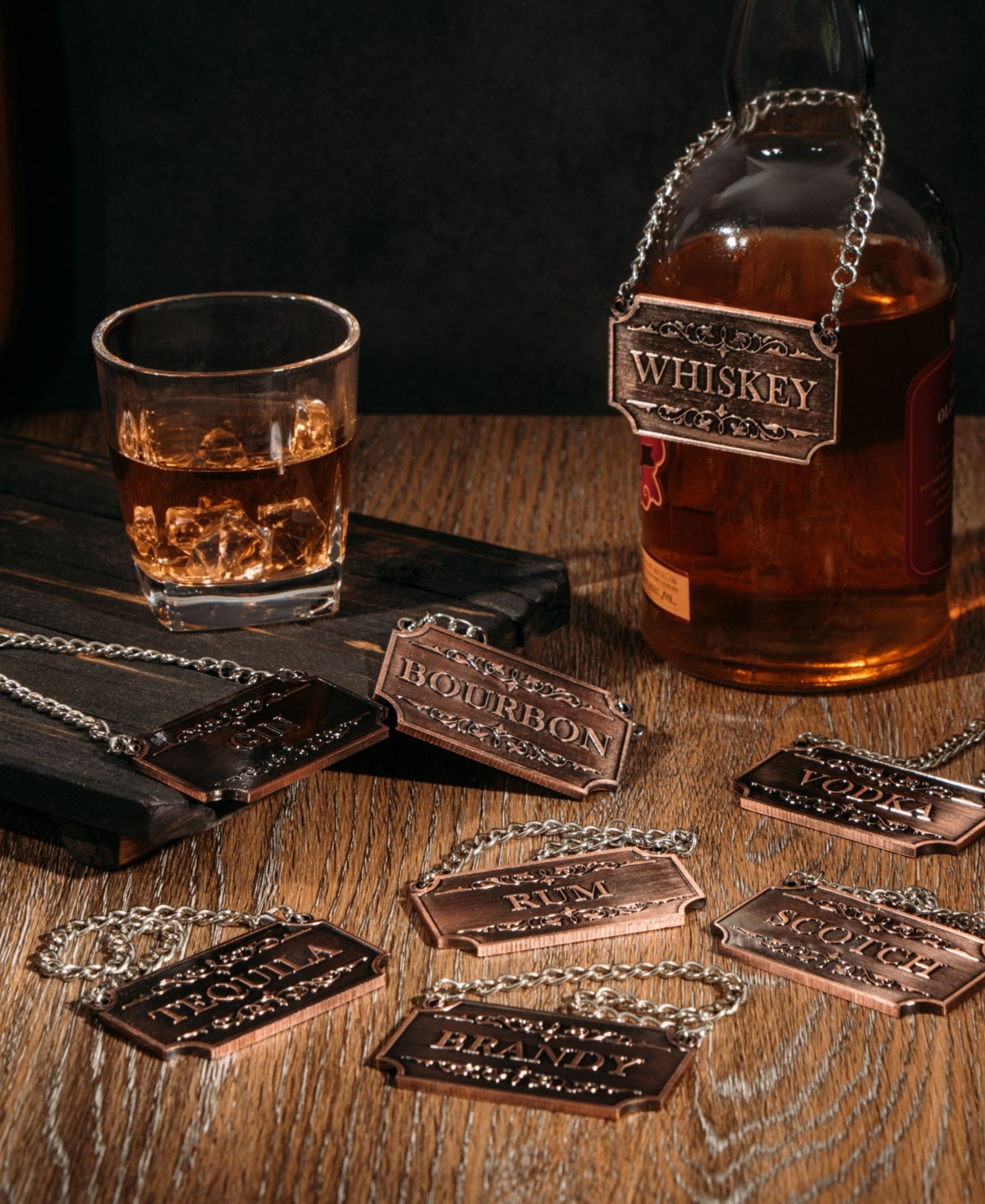 THE WINE SAVANT DECANTER TAGS COPPER FOR ALCOHOL, SET OF 8 