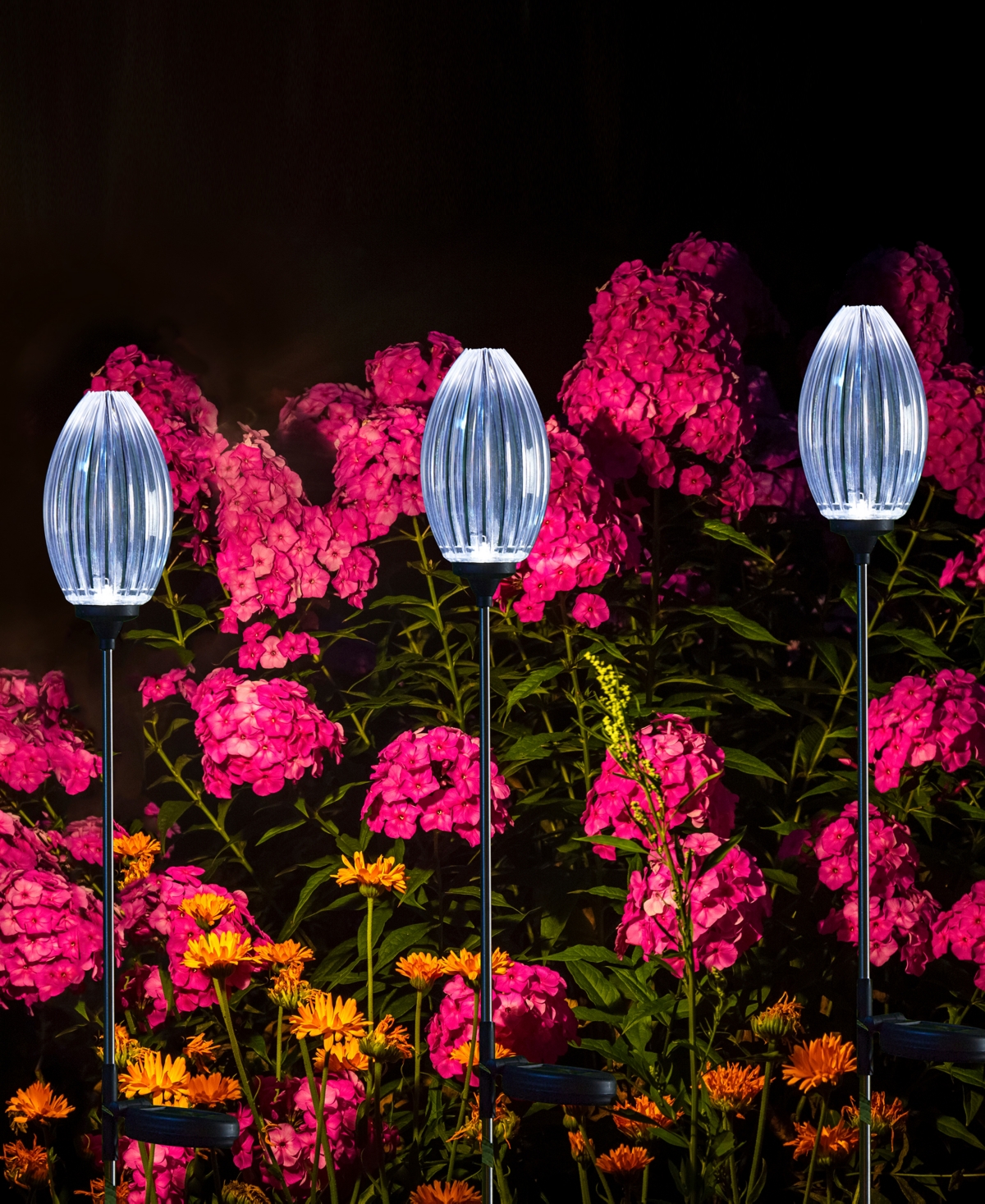 Glitzhome 36" H Set Of 3 Solar Powered Stake Oval Flower Light With Stainless Steel Pole In Multi