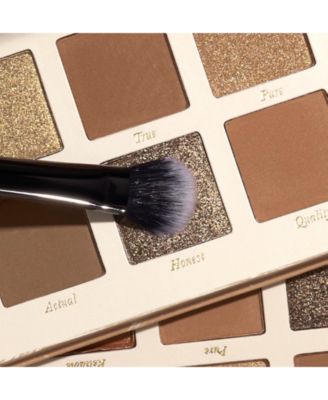 Laura's Essentials Artistic & Authentic 12 Multi-Finish Eyeshadows, 1 Highlighter, 1 Blush