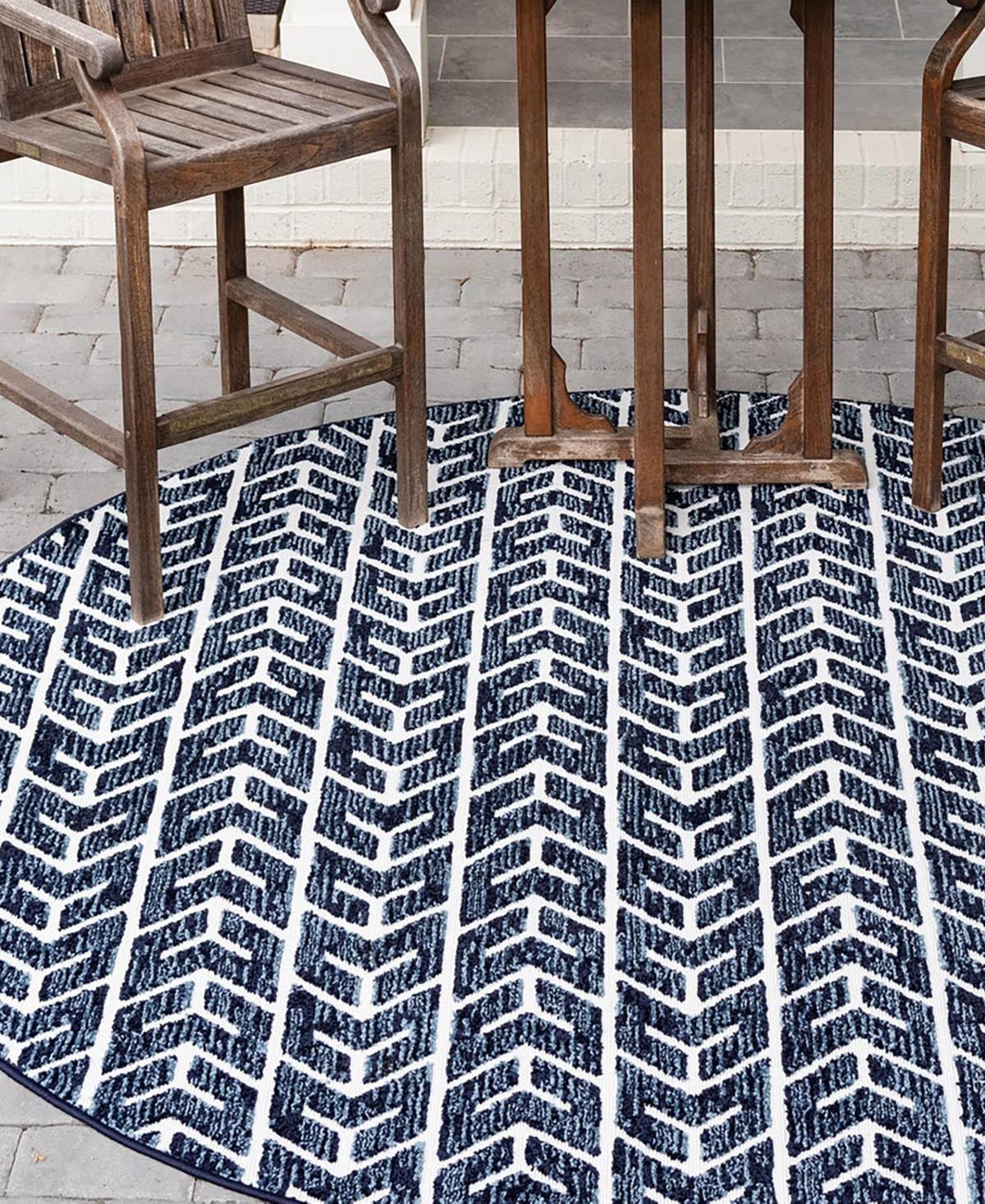 Shop Sabrina Soto Outdoor Sso003 6' X 6' Round Area Rug In Navy