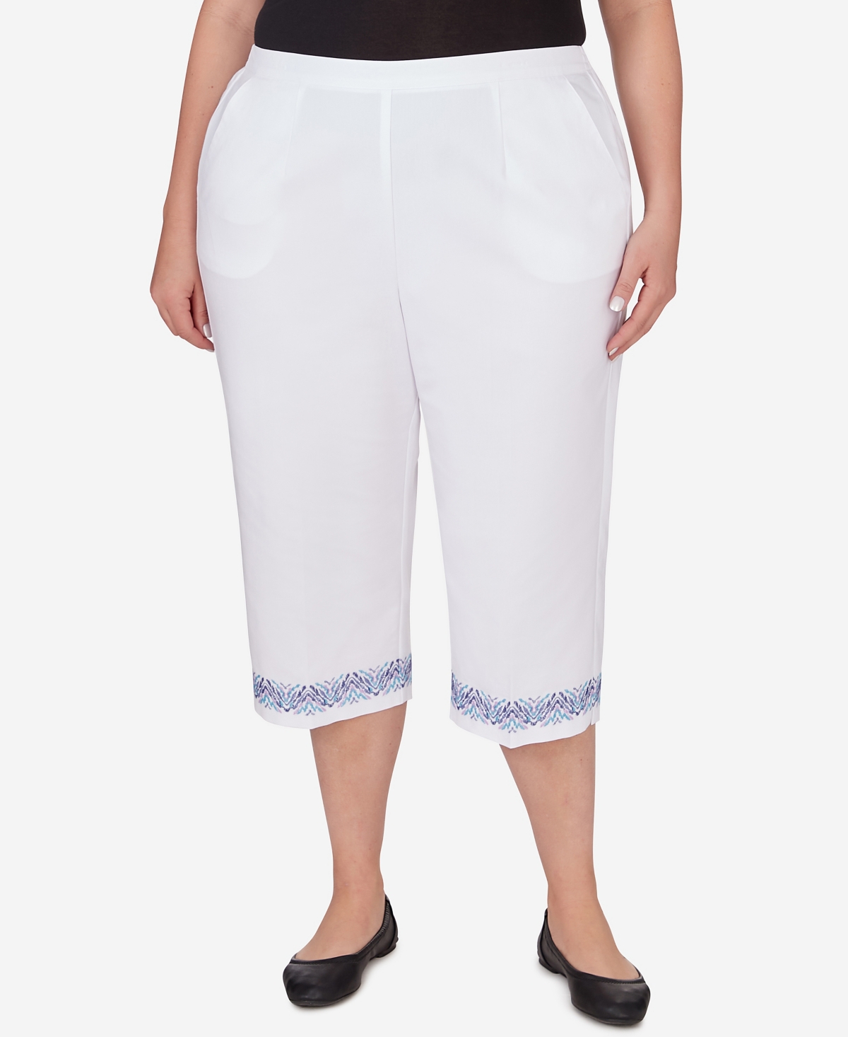Alfred Dunner Plus Size Summer Breeze Pull-on Border Cuff Capri Pants In White
