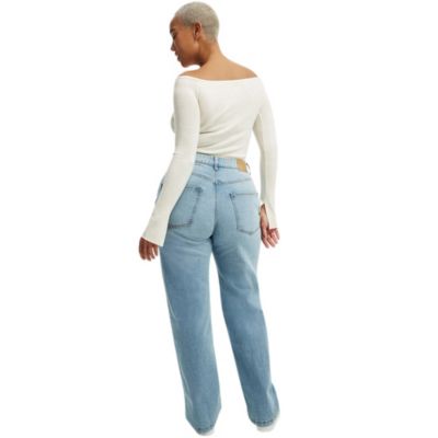 Women's Curvy Stretch Straight Jean
