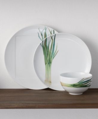 Kyoka Shunsai 18-Piece Dinnerware Dinnerware Set, Service For 6