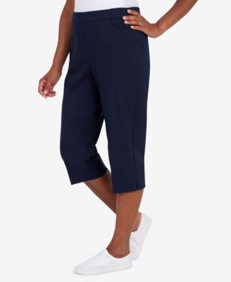 Petite Classic Allure Stretch Clamdigger Pants