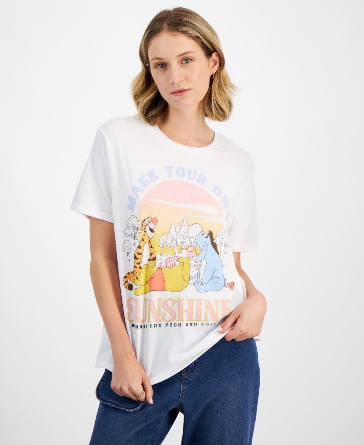 Juniors' Winnie The Pooh Paradise Crewneck T-Shirt - White