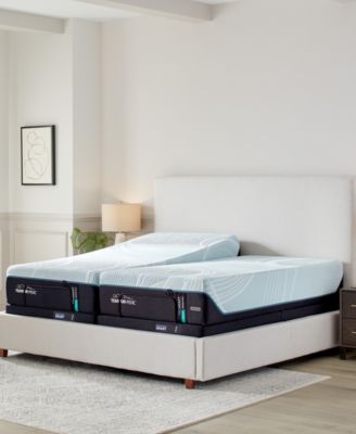 ProAdapt 2.0 12" Medium Hybrid Memory Foam Mattress Set - King