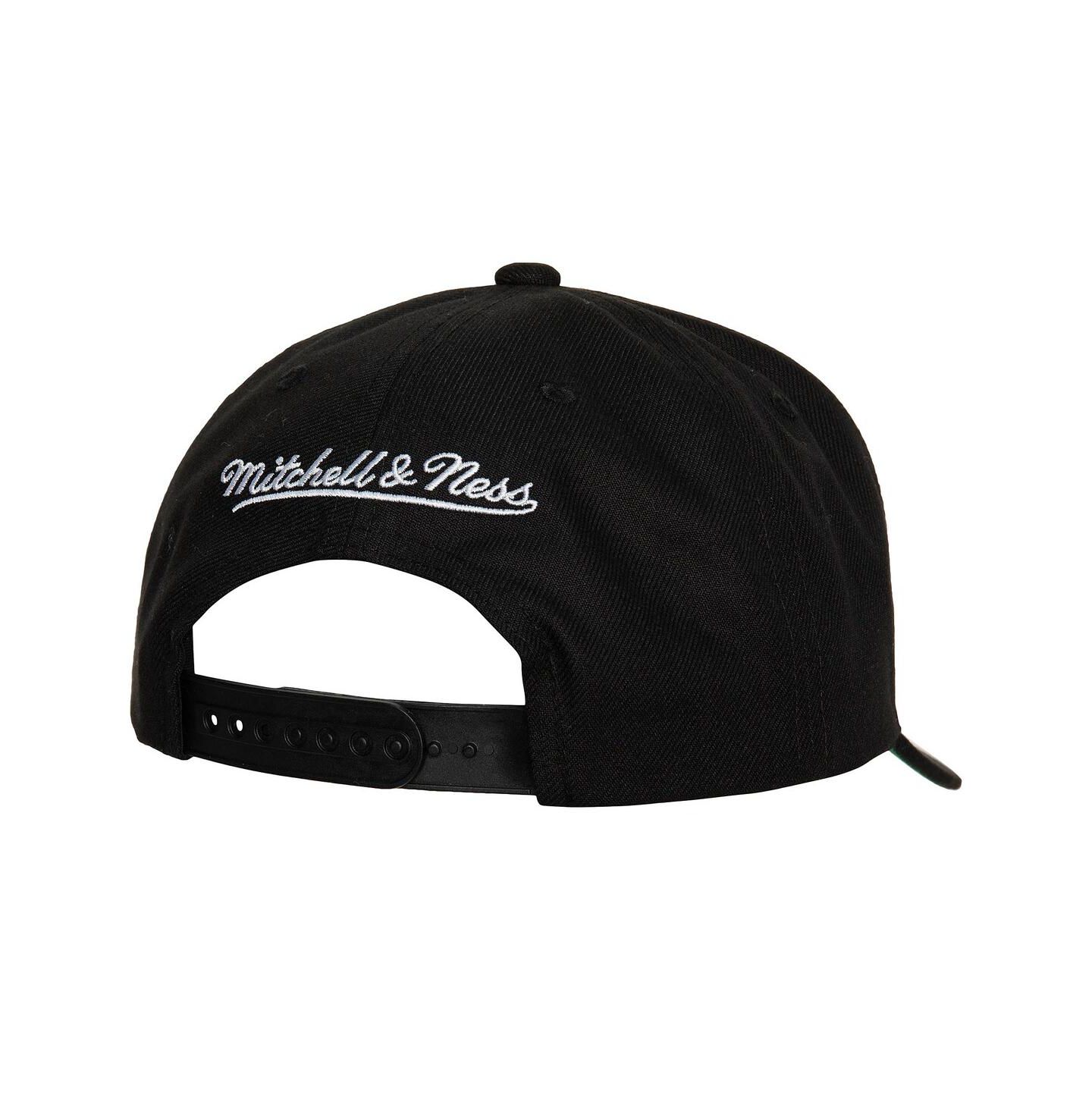 Мужская кепка Mitchell & Ness Black Philadelphia Flyers Team Ground Pro Adjustable Hat — фото 3