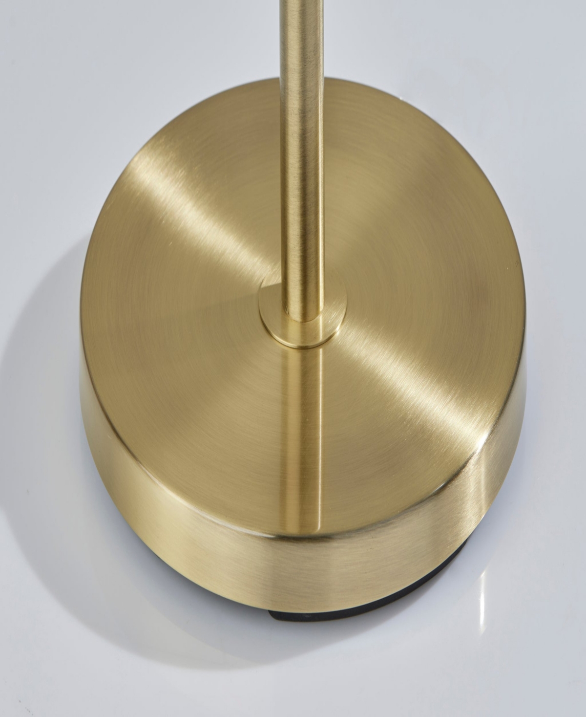 Adesso 60.75" Jeremy Floor Lamp In Antique-like Brass