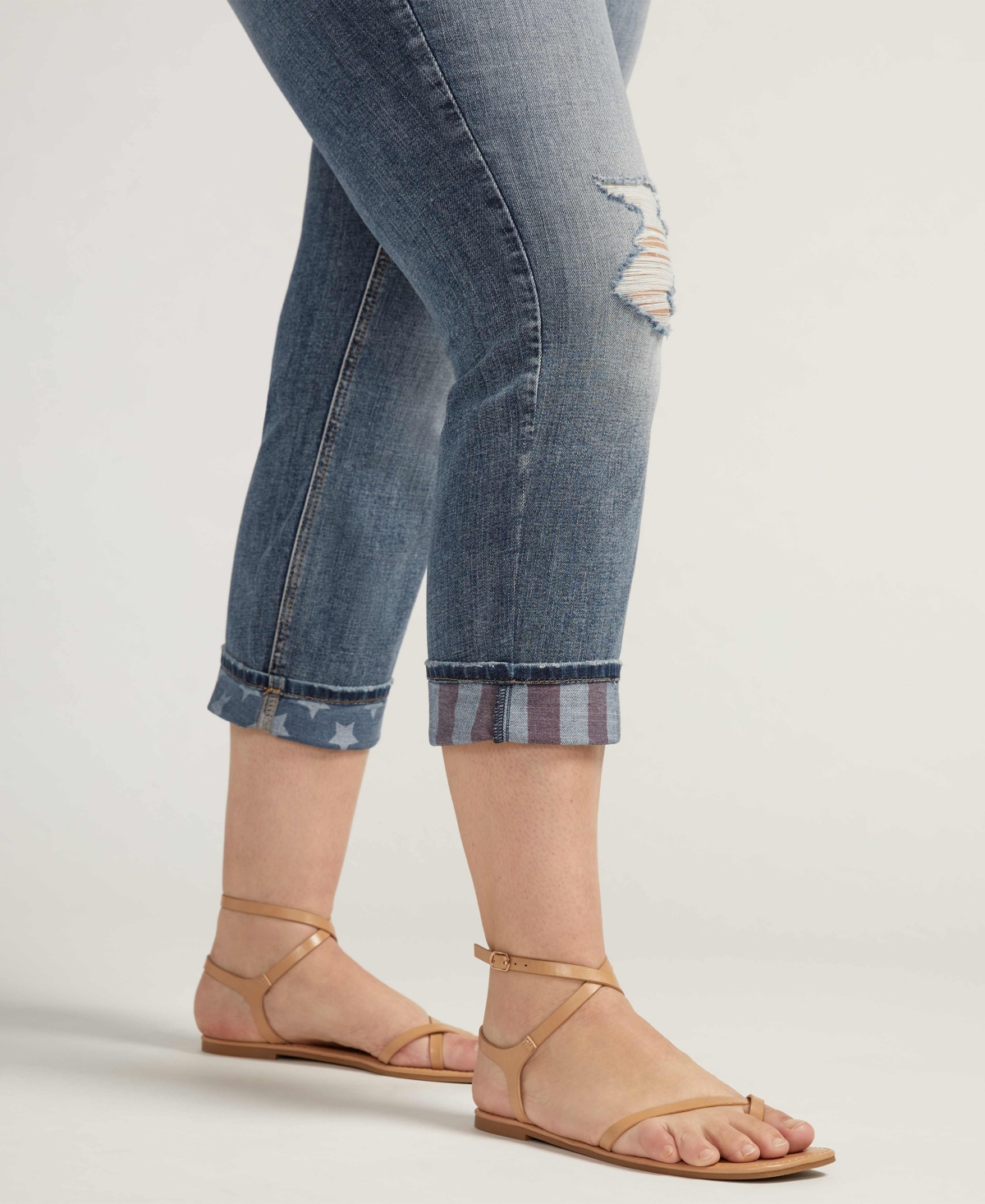 Silver Jeans Co. Plus Size Suki Mid Rise Curvy Fit Capri Jean