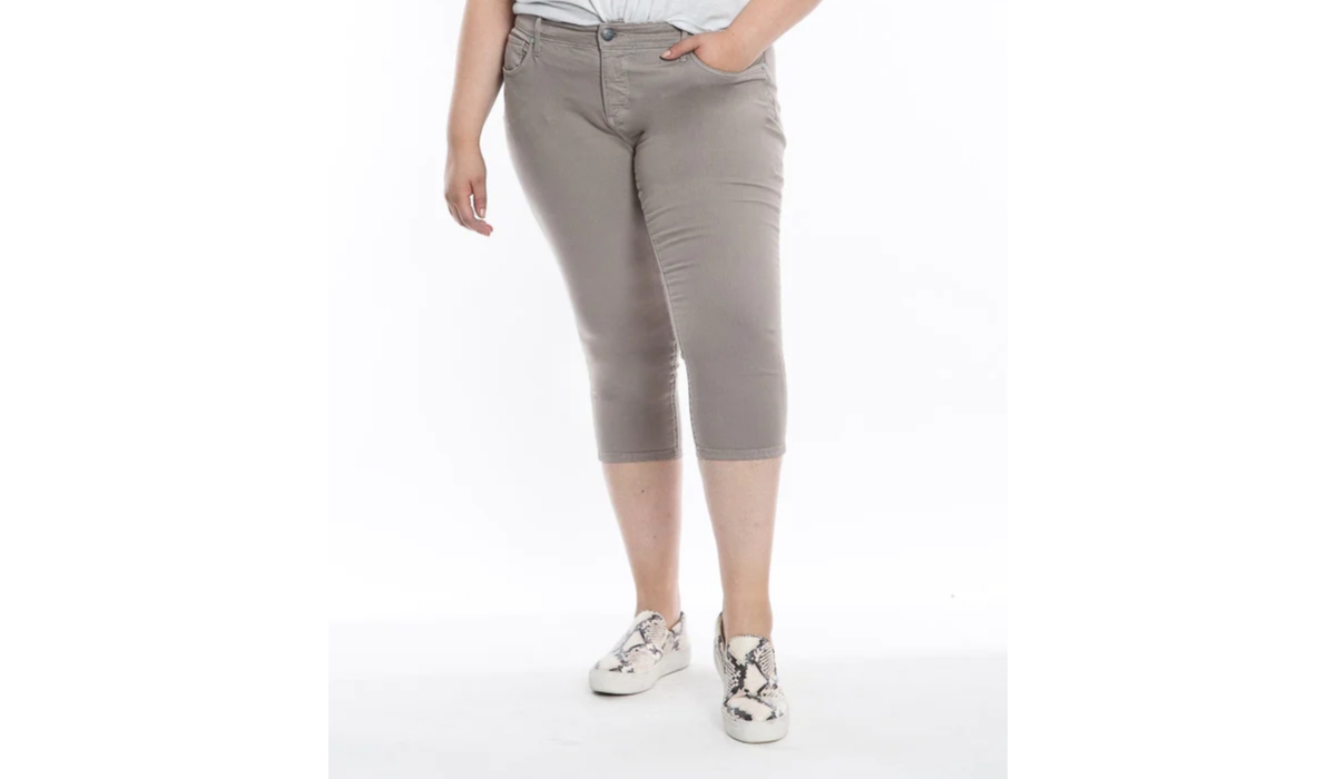 Plus Size Mid Rise Crop Jeans - Ultimate grey