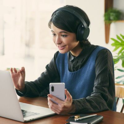 WHCH720N/B Hybrid Wired & Wireless Bluetooth Noise Canceling Headphones