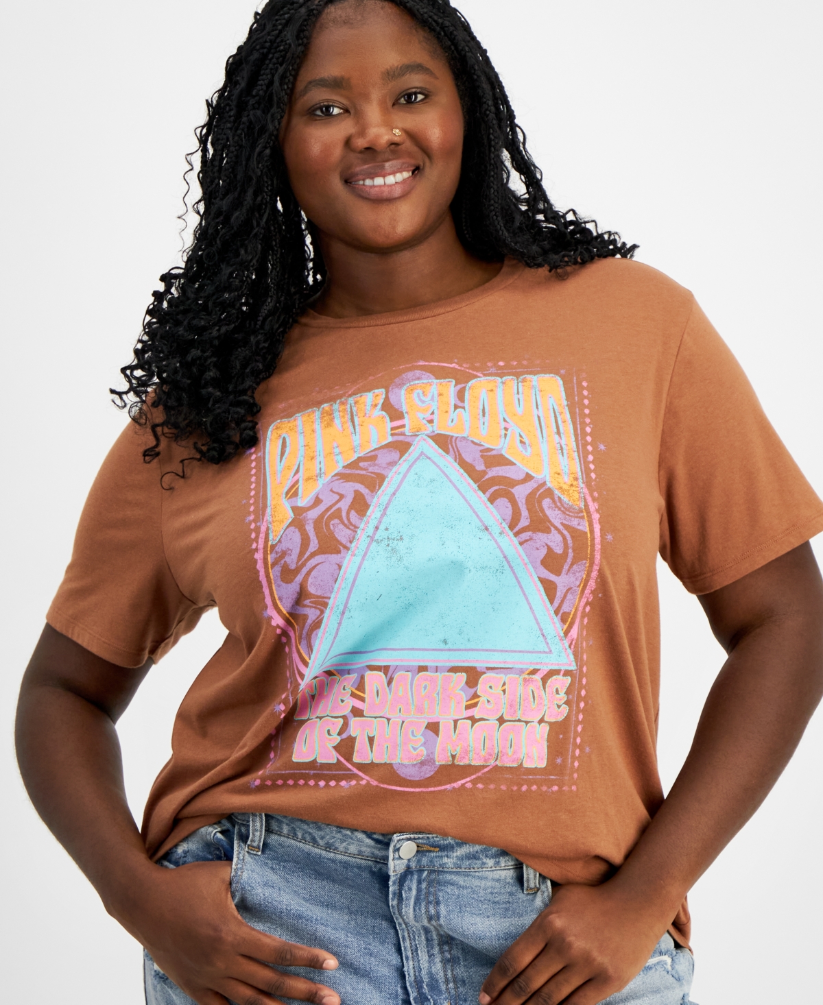 Hybrid Trendy Plus Size Pink Floyd Graphic Print T-Shirt