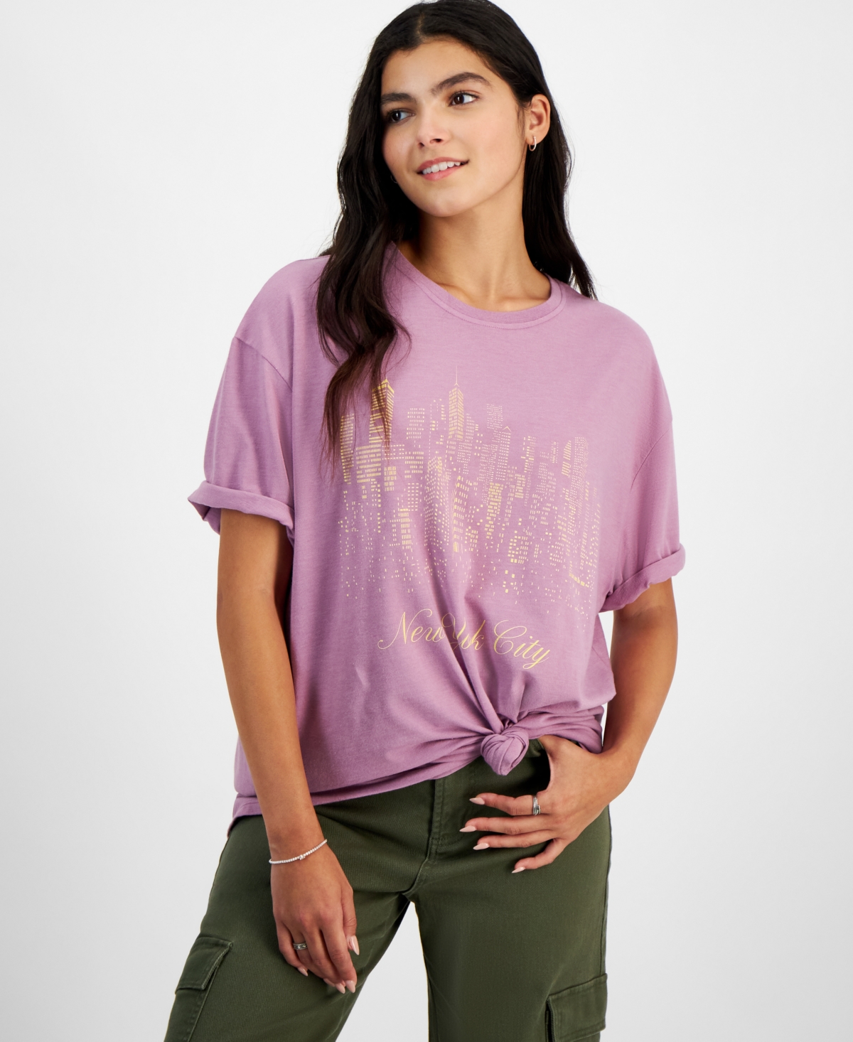 Juniors' Nyc Skyline Graphic T-Shirt - Purple