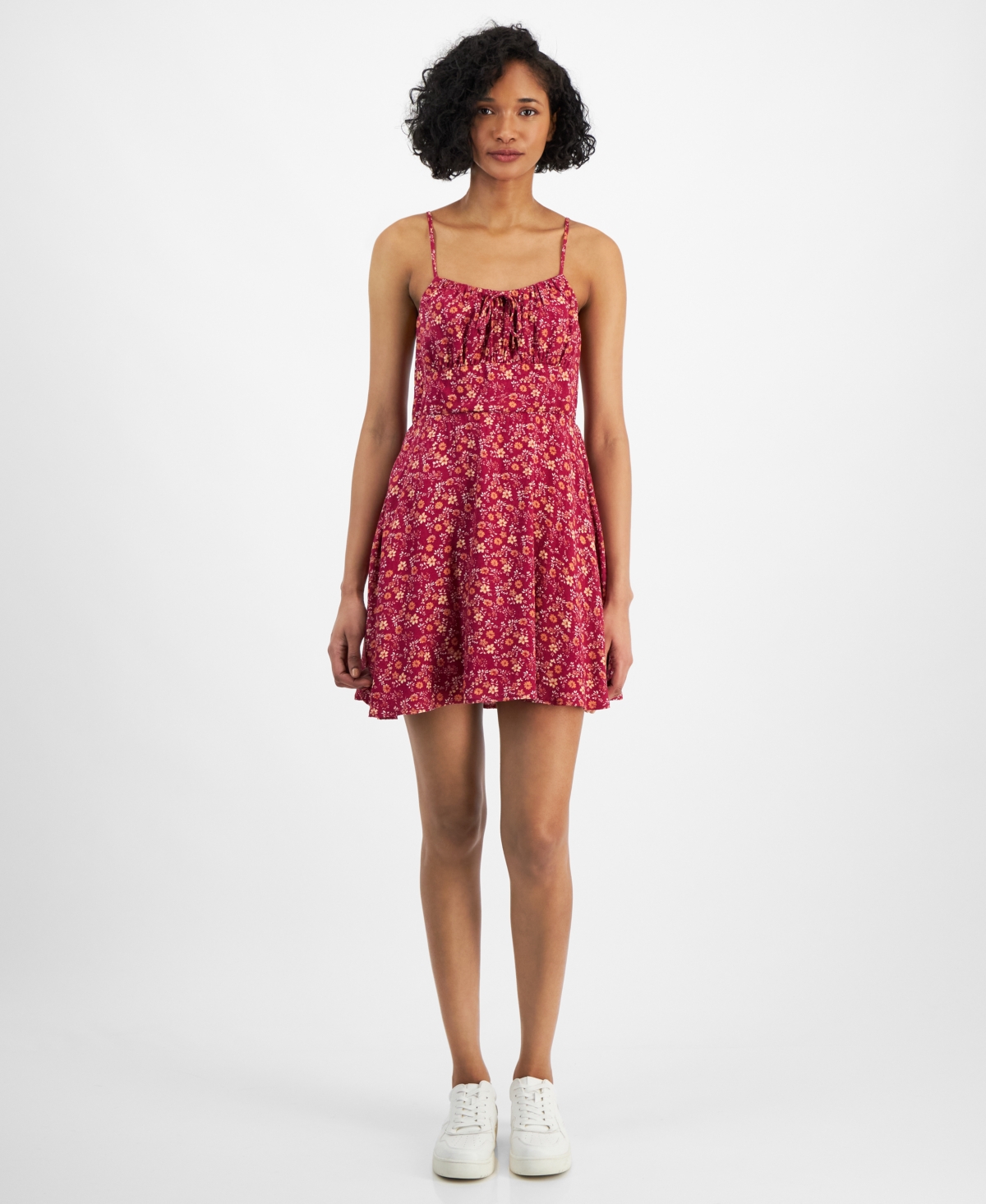 Self Esteem Juniors' Smocked Floral Sleeveless Mini Dress In Beaujolais