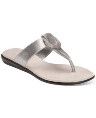 aerosoles mens flip flops