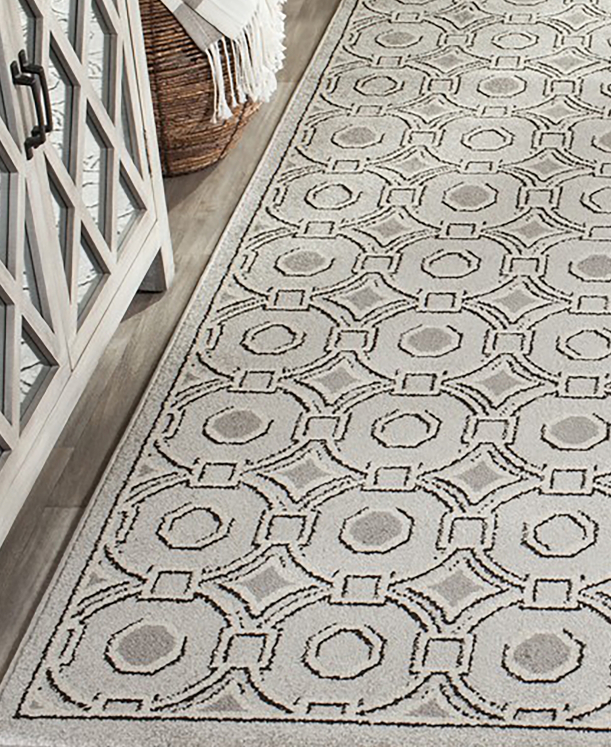 Safavieh Amherst AMT431 Light Grey and Ivory 2'3