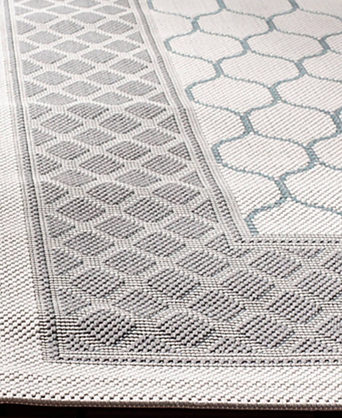 Safavieh Courtyard CY7933 Light Gray and Anthracite 5'3" x 7'7" Sisal Weave Outdoor Area Rug