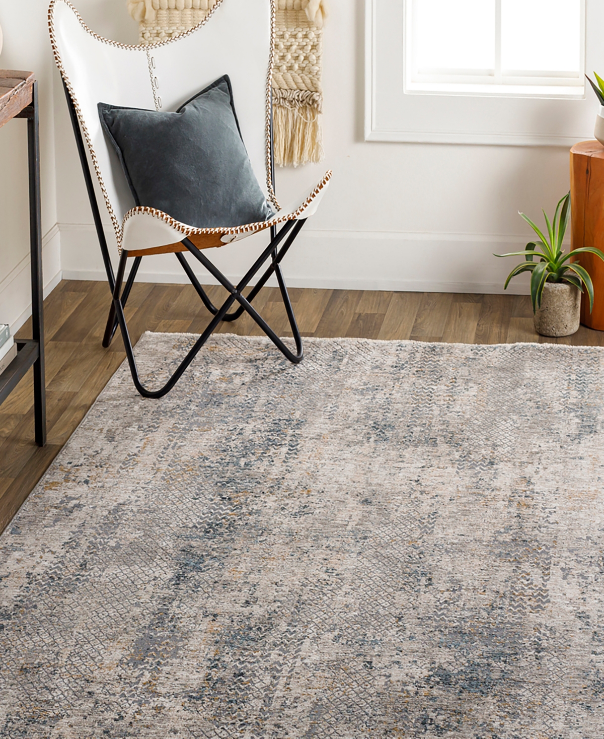 Livabliss Cardiff Cdf-2302 6'7x9'6 Area Rug