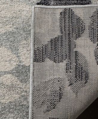 Evoke EVK236 5'1" x 7'6" Area Rug