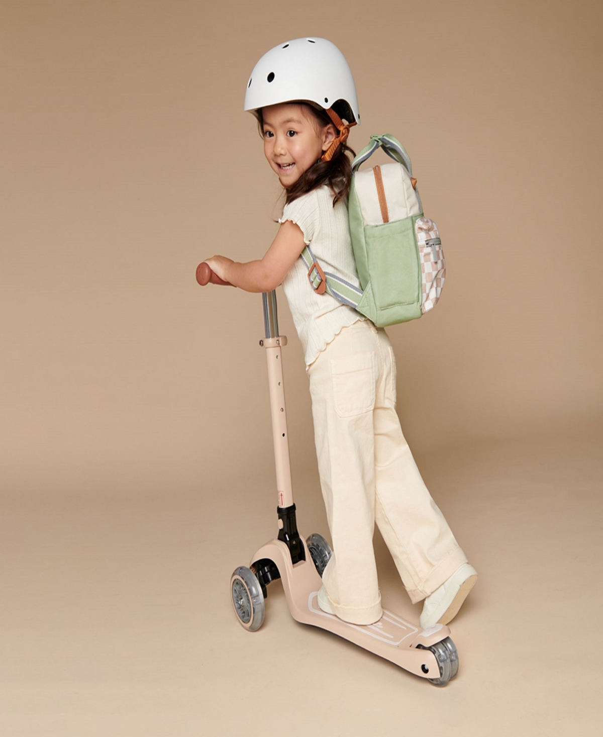 Itzy Ritzy Toddler Bag Checkered In Beige