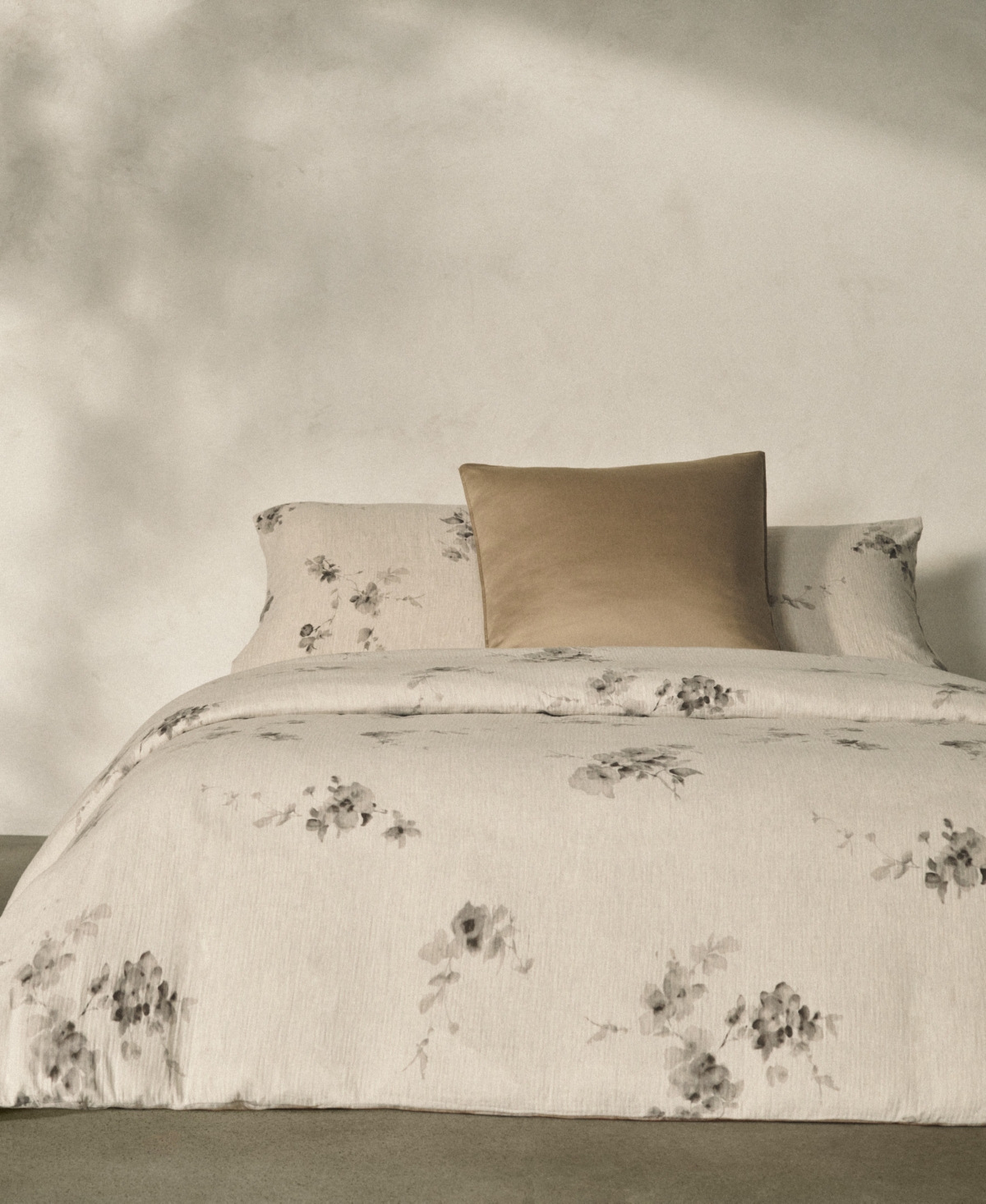 Calvin Klein Aquarelle Floral Cotton Melange Gauze 3 Piece Comforter Set,