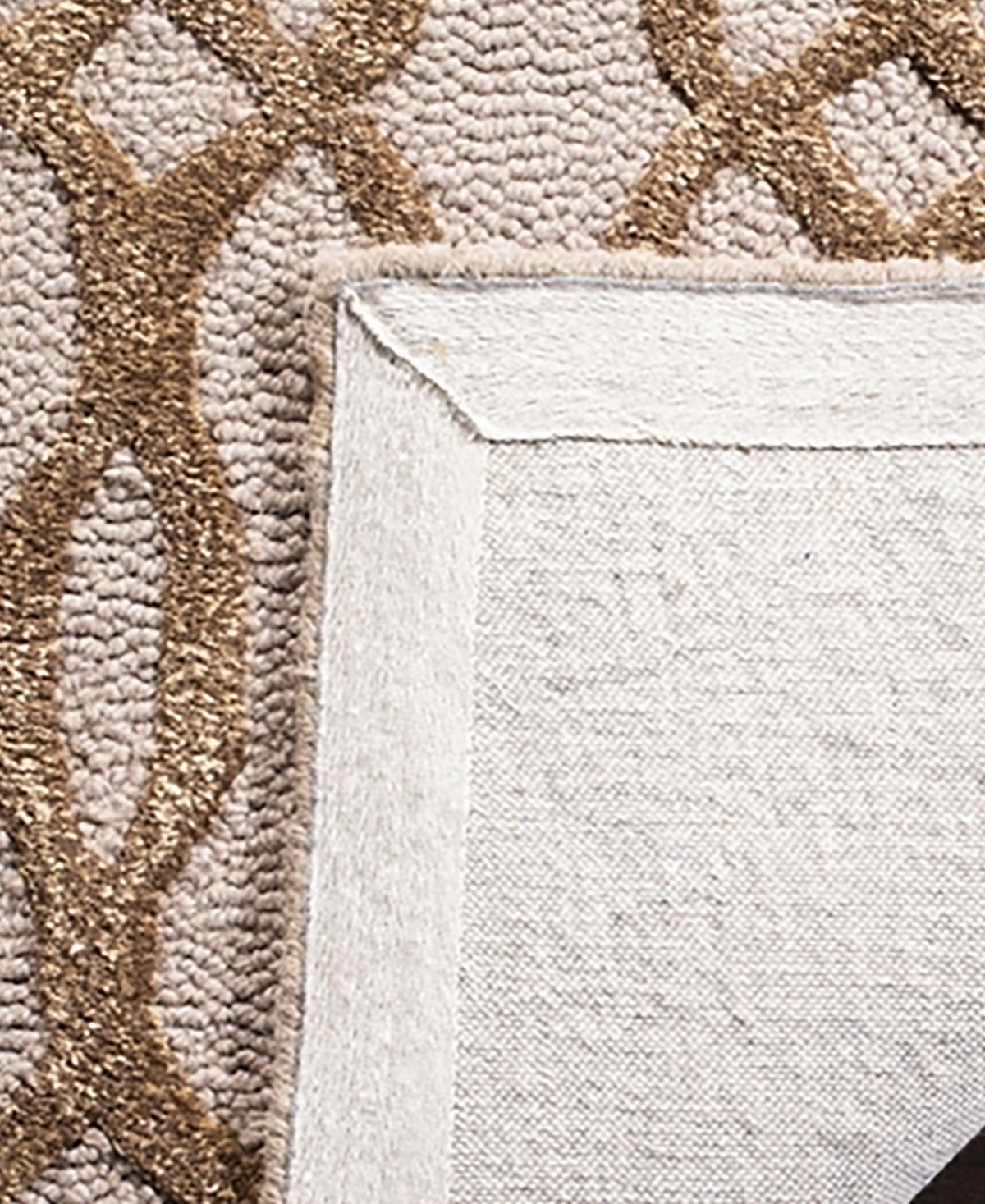Martha Stewart Collection MSR3822AArea Rug - Brown