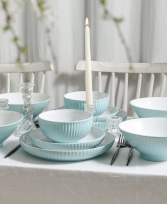 Lustra 32 Pc. Dinnerware Set, Service for 8