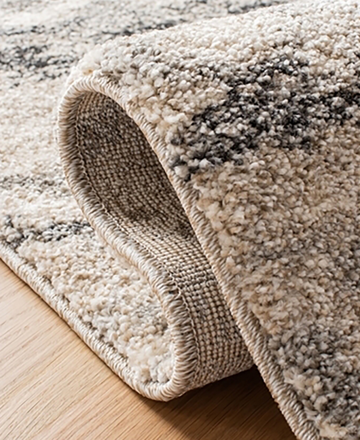 Safavieh Retro RET2136and Gray 6' x 6' Square Area Rug - Cream