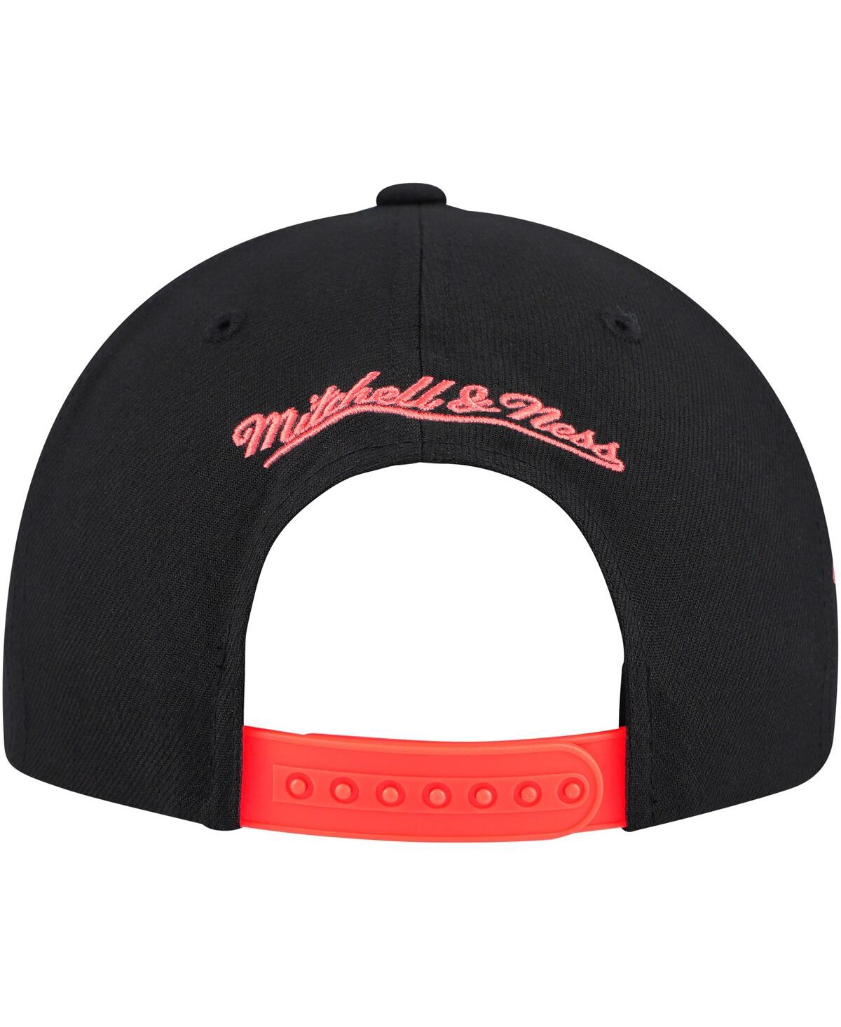 Mitchell & Ness Mitchell Ness Men's Black Chicago Bulls Core Snapback Hat In Black
