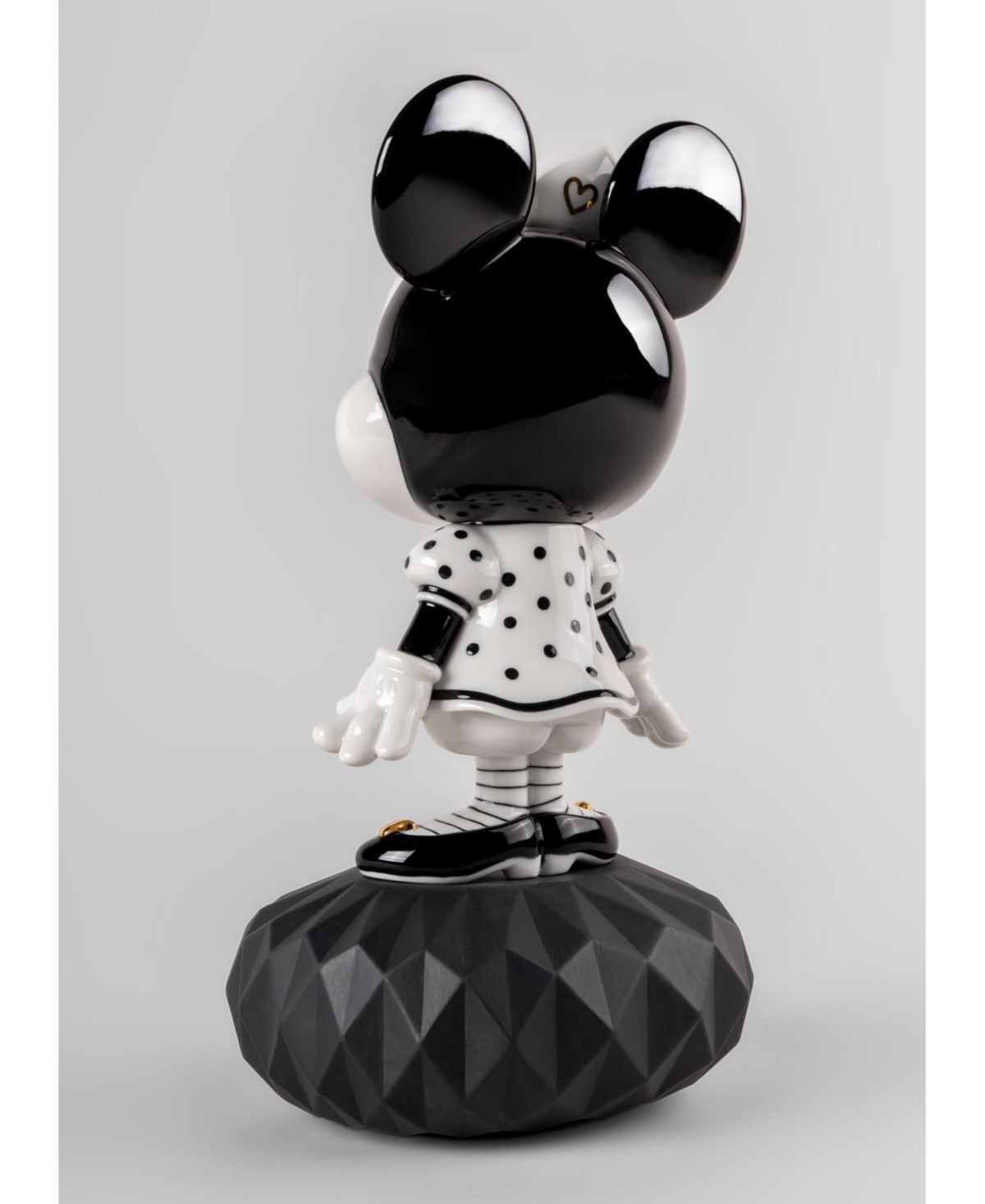 Lladrò Minnie Mouse Sculpture In Black And White In Multi
