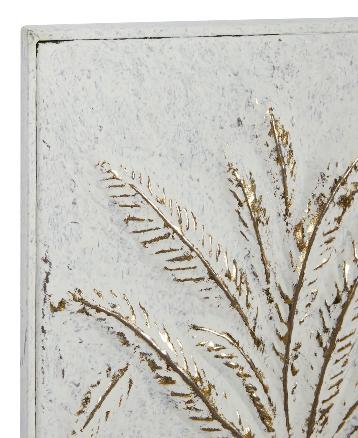 Rosemary Lane Gold Metal Relief Palm Tree Wall Decor with Gold Detailing 14" x 1" x 33"
