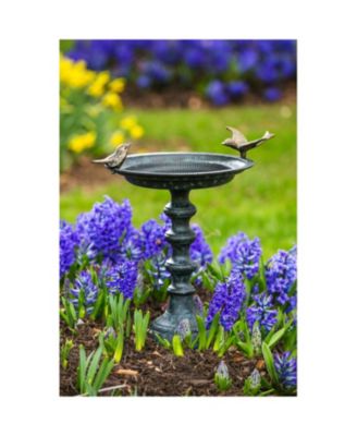 Garden Cast Metal Bird Bath on Pedestal 20 x 19 x 15 Inches