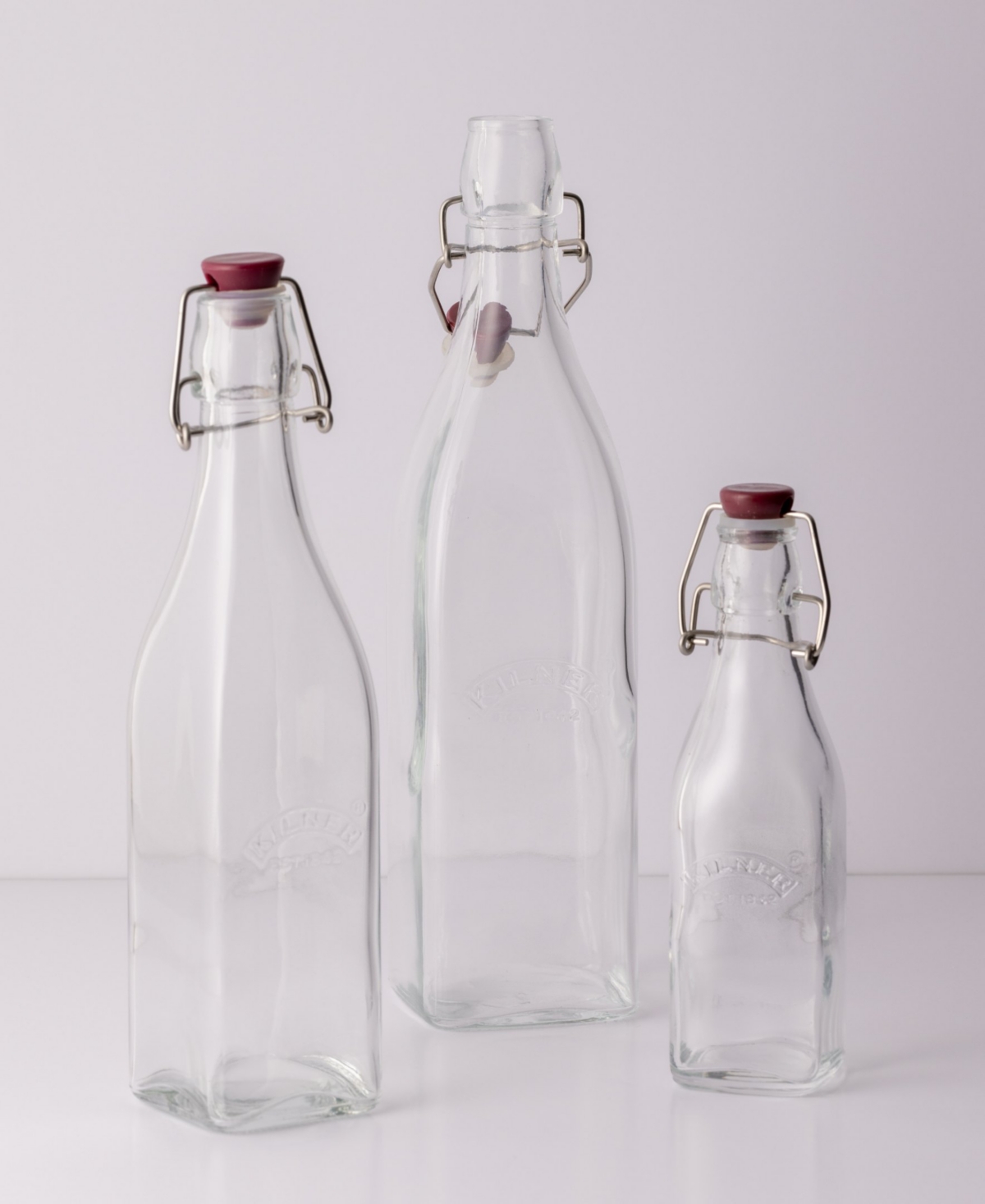 Kilner Set Of 8 Square Clip Top Bottles In Clear
