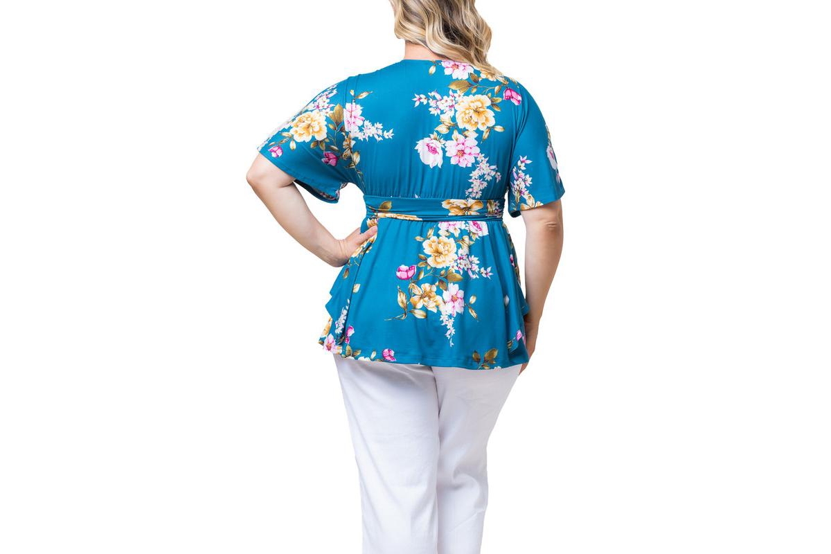 Kiyonna Plus Size Encore Short Sleeve Printed Top