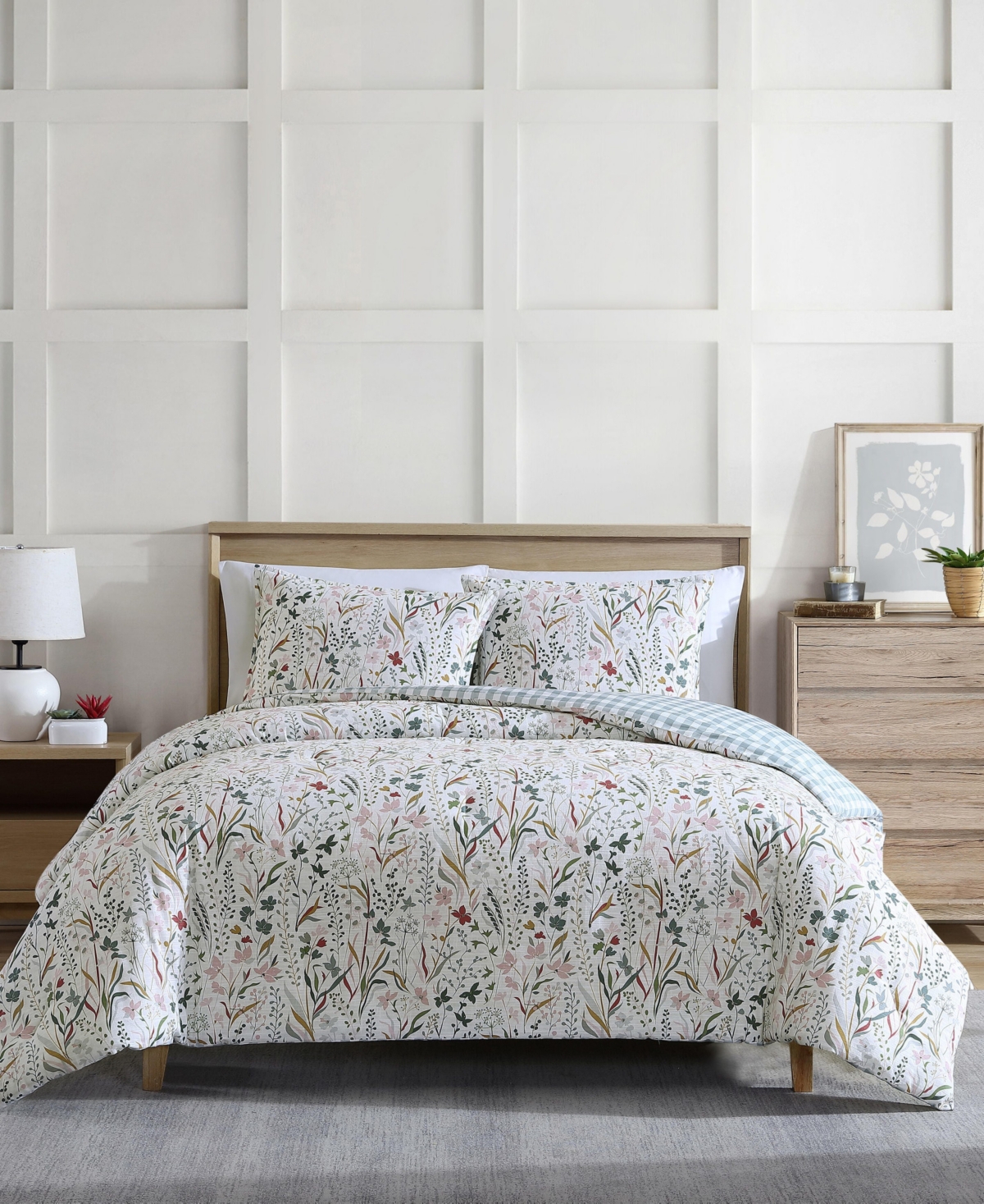Eddie Bauer Woodland Forest Reversible 3 Piece Comforter Set, Full/queen In White,grey,rose Pink