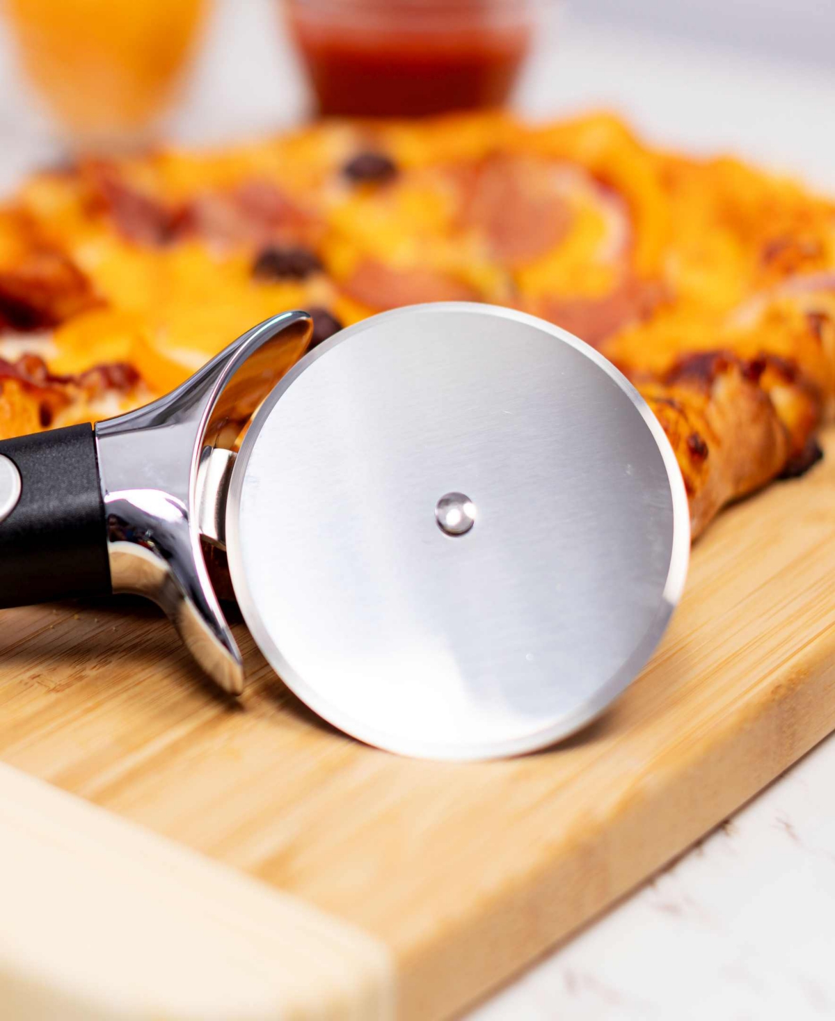 Old Stone 3.5 Inch Premium Stainless Steel Pizza Cutter In Black