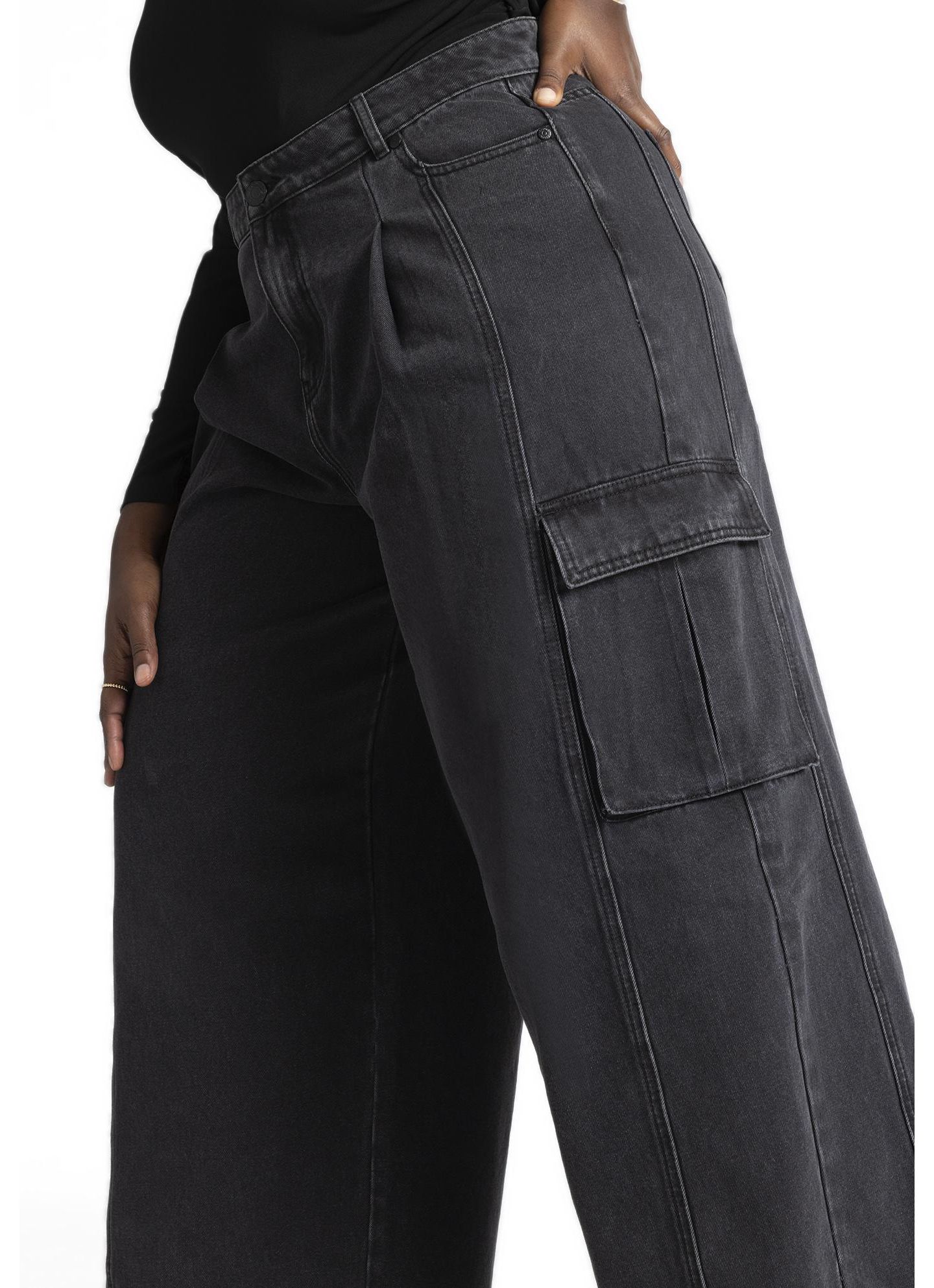 Женские джинсы ELOQUII Wide Leg Cargo Jean, цвет: Чёрный варёный — фото 4